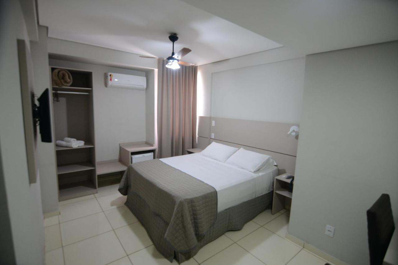 Hotel Milenio Понте Нова Екстериор снимка